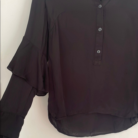 club monaco Black Ruffled Blouse top - Picture 5 of 8